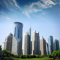 Небоскребы на фоне неба