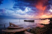 Лодка на закате