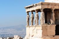 Вид на храм Афины в Греции