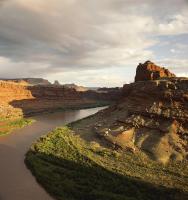 Река и горы