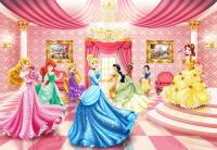 Принцессы на балу