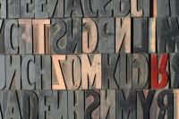 Буквы из дерева