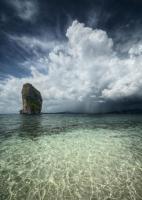 Скала в море