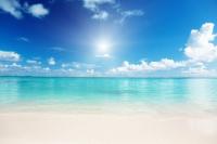 Голубая морская вода