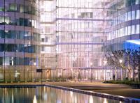 Стеклянный небоскреб