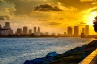 Закат в городе