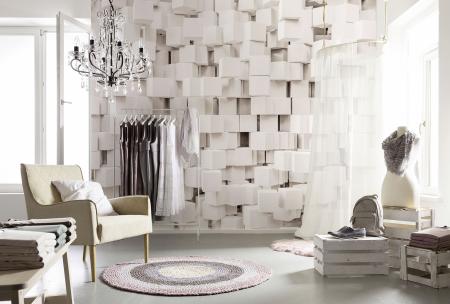 Komar 8-207 (Gravity)