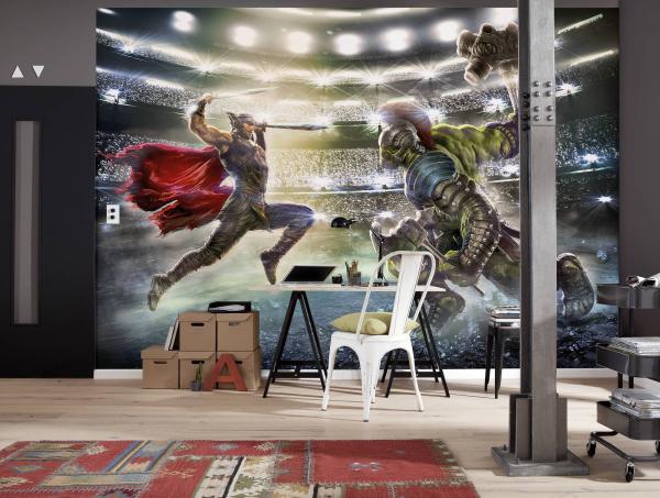 Komar 8-4031 (Thor and Hulk)