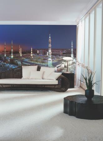 Komar 8-107 (Medina Mosque)