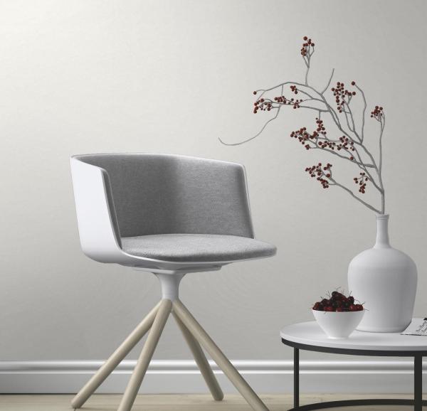 Rasch Wallton 2021 182804 (плотность 120 гр)