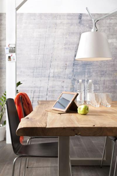 Komar V8-744 (Concrete)